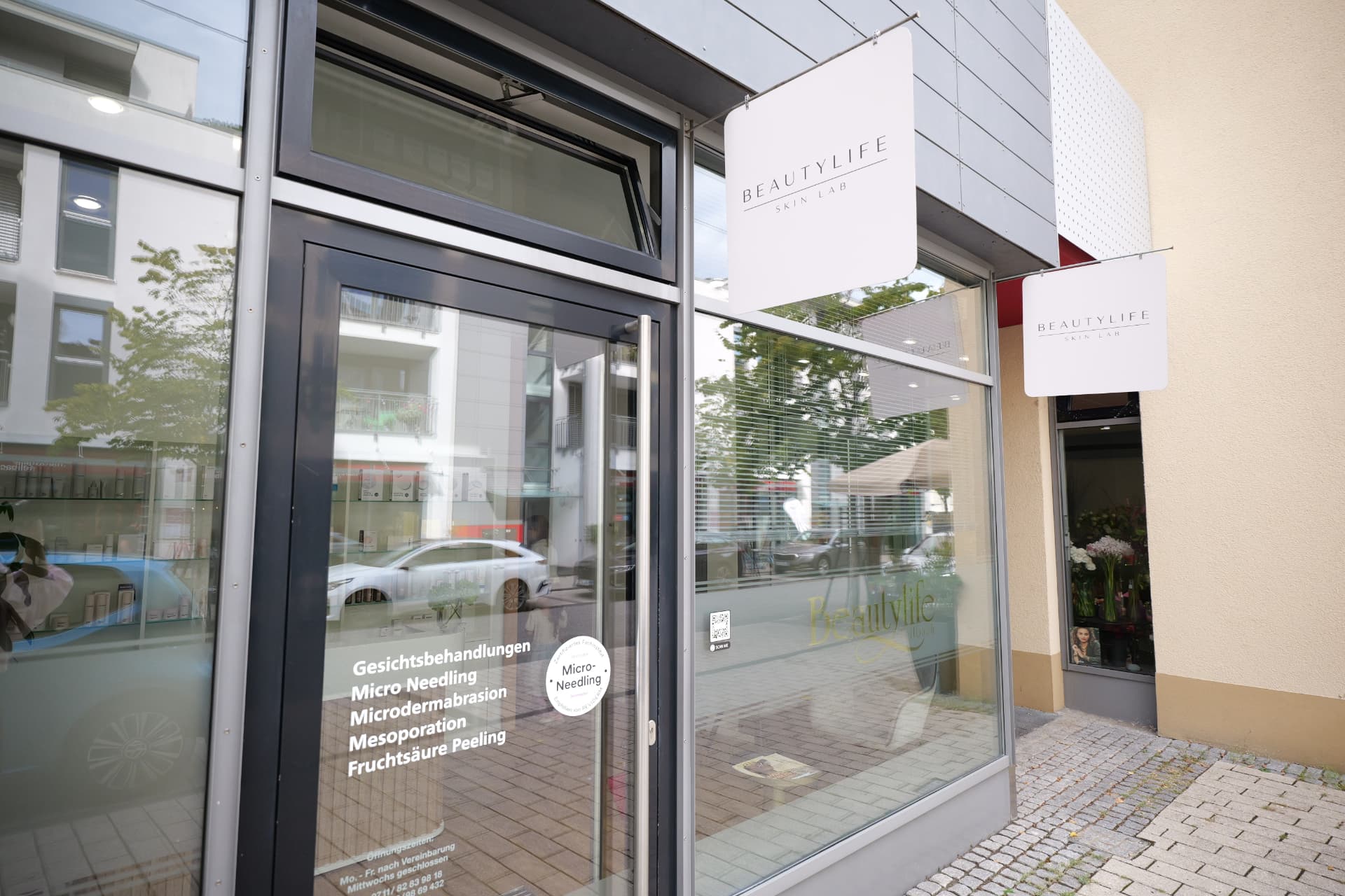 Eingang des Instituts Beautylife Skin Lab in der Hinteren Straße 22 in Fellbach